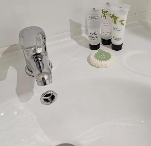 Номер Стандарт, The Gungate