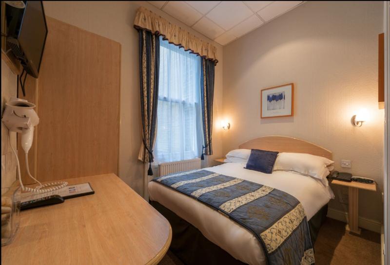 古典房间, The Melita