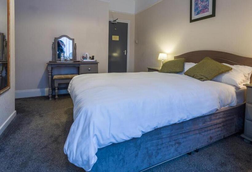 이코노미 룸, The Rosscourt Adults Only