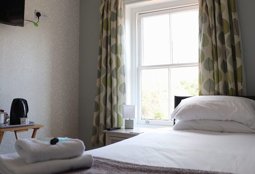 스탠다드 싱글 룸, The White Horse