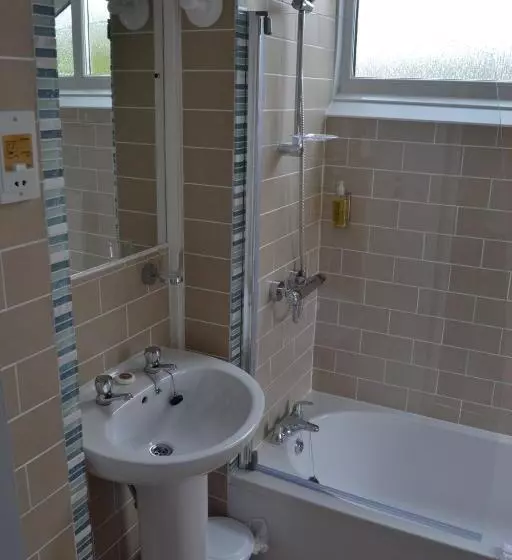 Quarto standard, Varley House