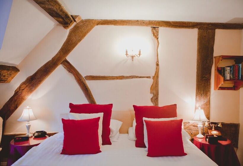 标准间, The West Arms