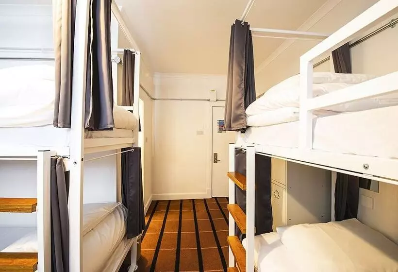 اتاق استاندارد چهار تخته, Safestay Glasgow Charing Cross