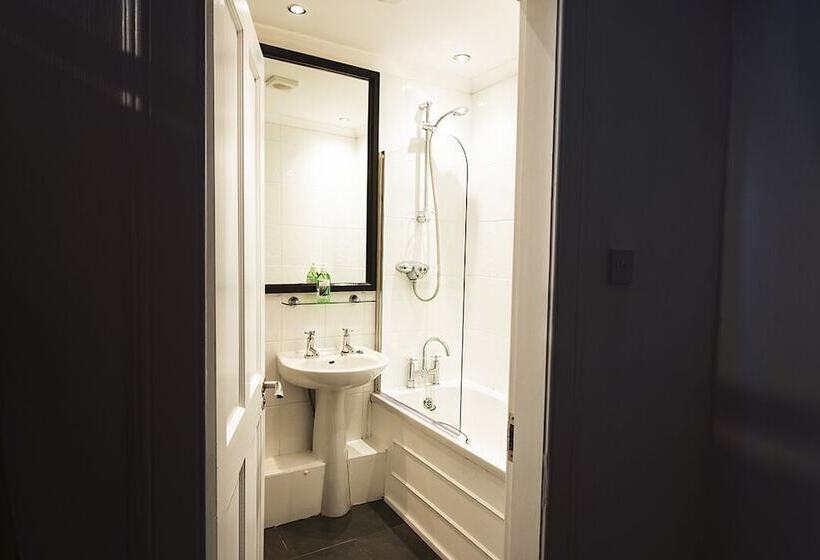 מיטה בחדר משותף, Safestay Glasgow Charing Cross