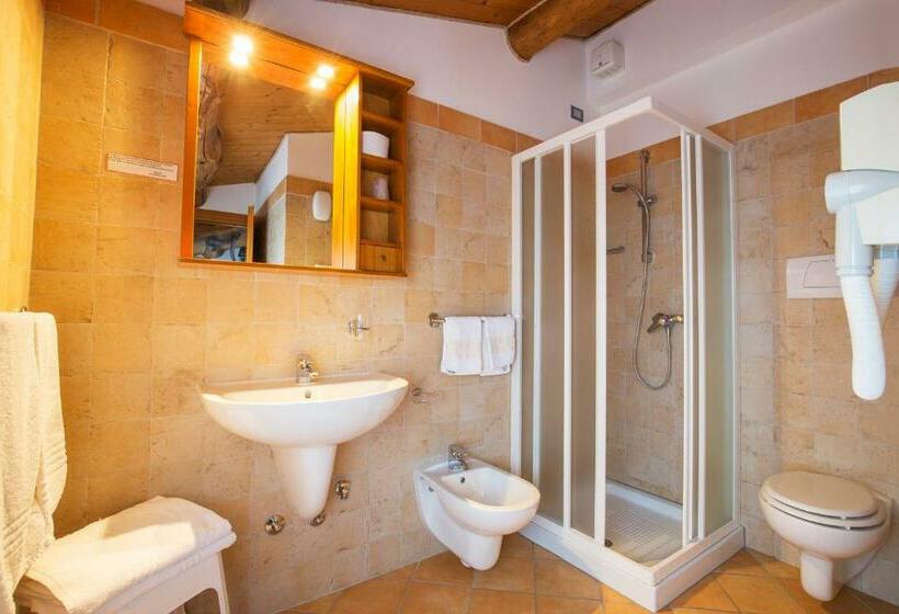 Номер Стандарт, Ristorante Centrale