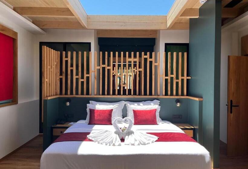 디럭스 스위트, Artion Boutique By Enorme