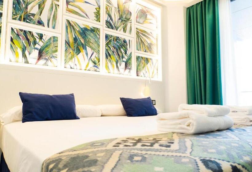 片側に海が見えるデラックスルーム, Playa De La Plata