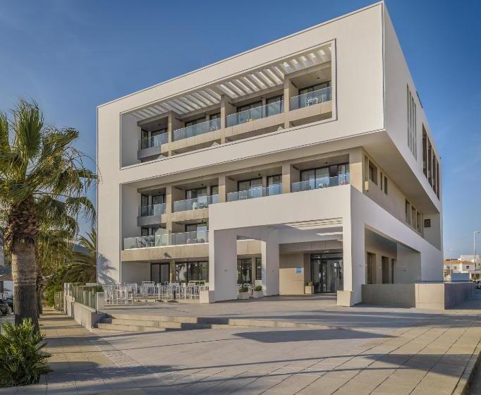 デラックススイート, Playa De La Plata