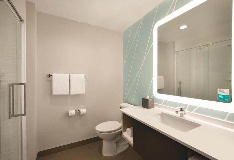 适合残疾人使用的标准间, Avid Hotel Nashville South   Smyrna, An Ihg