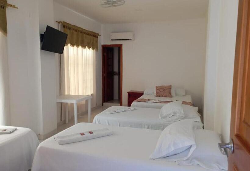 Четырехместный Номер Стандарт, Costa Del Sol Mav