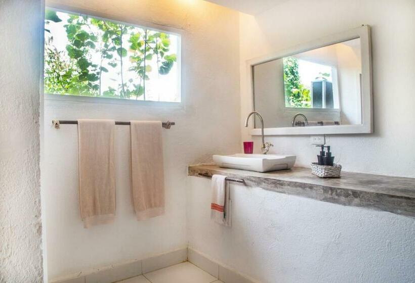 ガーデンビュースタンダードルーム, Senda Maloka Barlovento