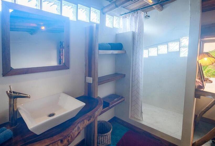 اتاق استاندارد با چشم‌انداز دریا, Vistamar Guest House
