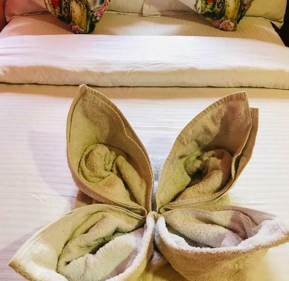 اتاق استاندارد یک تخته با بالکن, Shristi Hotel & Lodge