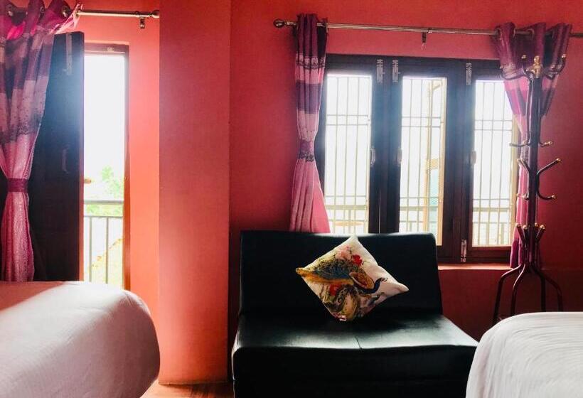 اتاق استاندارد با بالکن, Shristi Hotel & Lodge