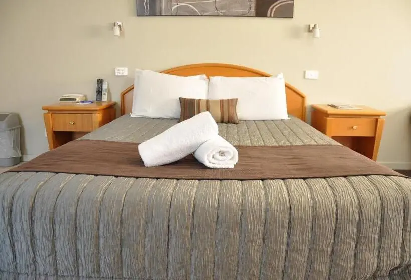 デラックスルーム, Chittaway Motel