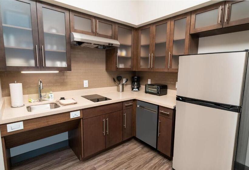 장애인을 위한 스위트, Staybridge Suites   Washington Dc East   Largo, An Ihg