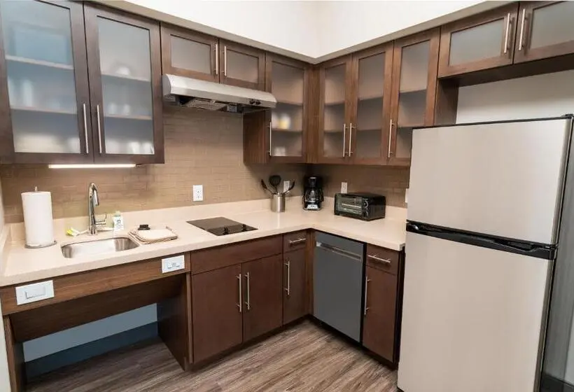 身障者適用スイートルーム, Staybridge Suites Washington Dc East Largo, An Ihg