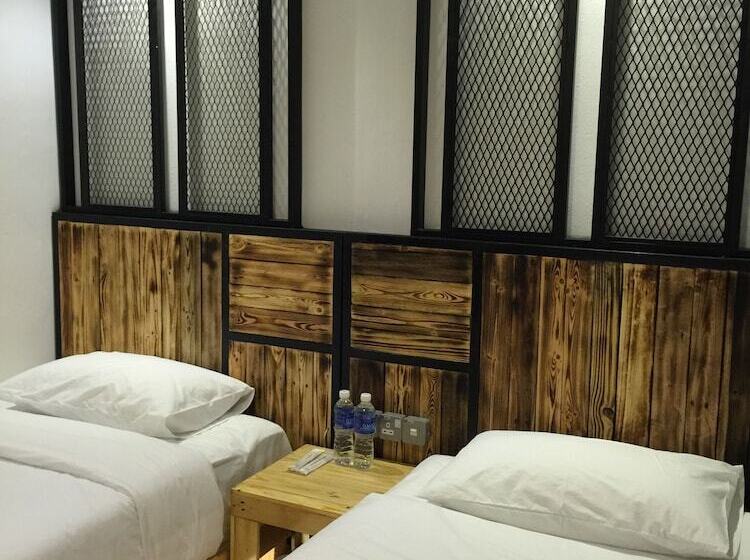 غرفة ديلوكس, The Oikos