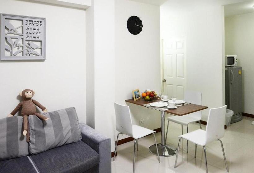 스위트, The September Salaya