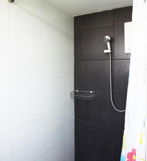 수피리어 스위트, The September Salaya