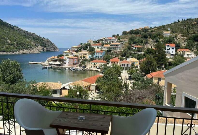 اتاق استاندارد, Vassilis Retreat