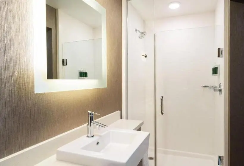 سوییت, Springhill Suites Spokane Airport