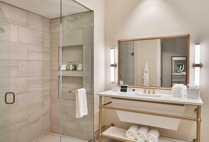 キングサイズベッドのスーペリアルーム, The Inn At Meadowbrook