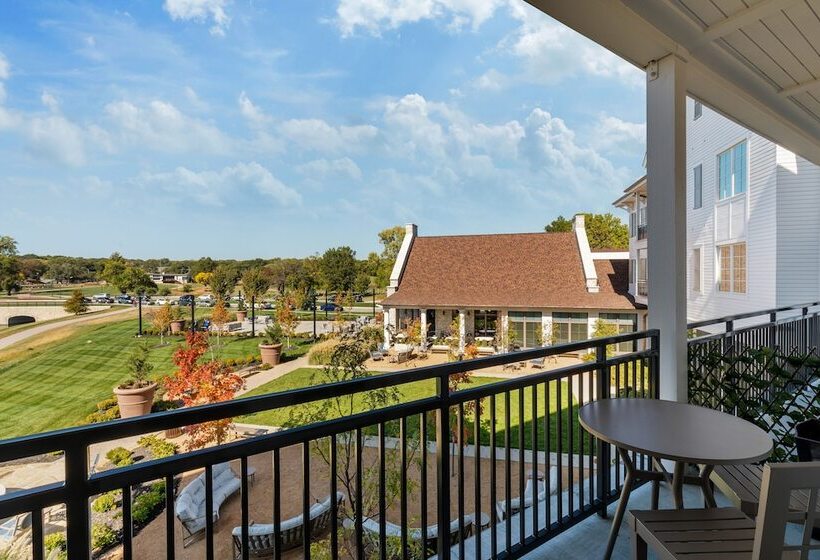 スイート（家族用）, The Inn At Meadowbrook