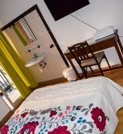 غرفة قياسية حمام مشترك, Pension Waksman