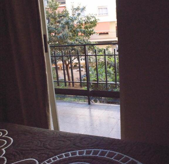 غرفة قياسية ثلاثية حمام مشترك, Pension Waksman