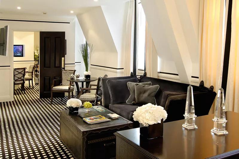 Президентский Люкс, 41