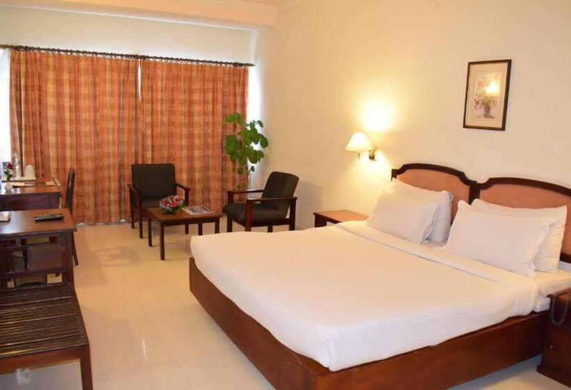 Номер Deluxe, Abad Fort