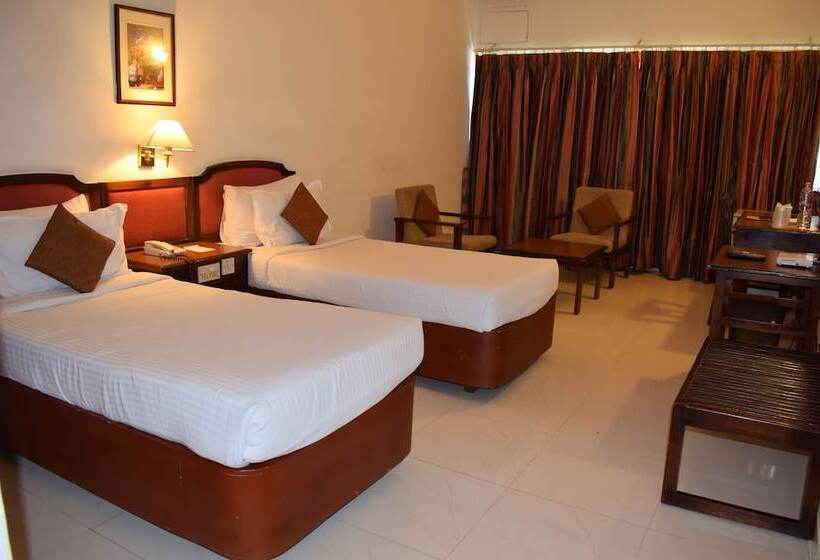 Номер Deluxe, Abad Fort