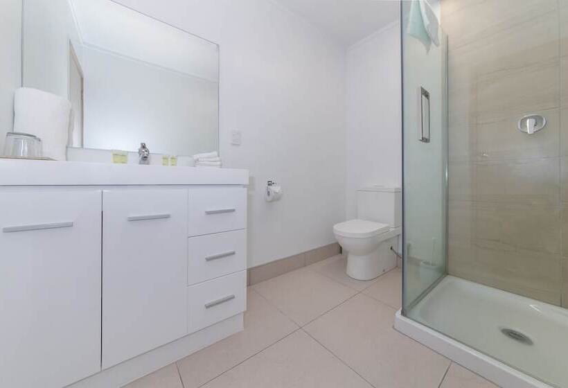 غرفة ديلوكس, Airport Gateway