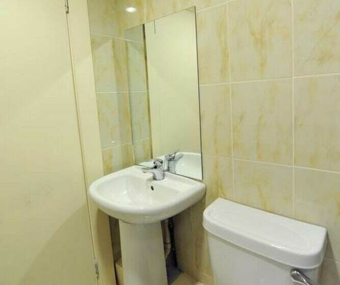 غرفة إقتصادية فردية, Alexander Thomson