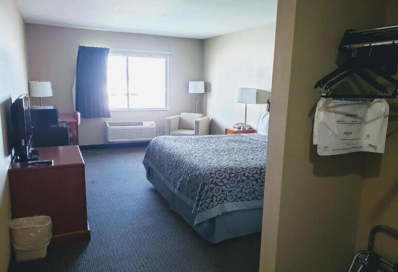 キングサイズベッドのスタンダードルーム, Days Inn & Suites By Wyndham Of Morris