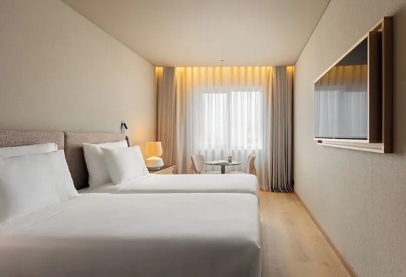 Camera Standard, Evolution Valbom