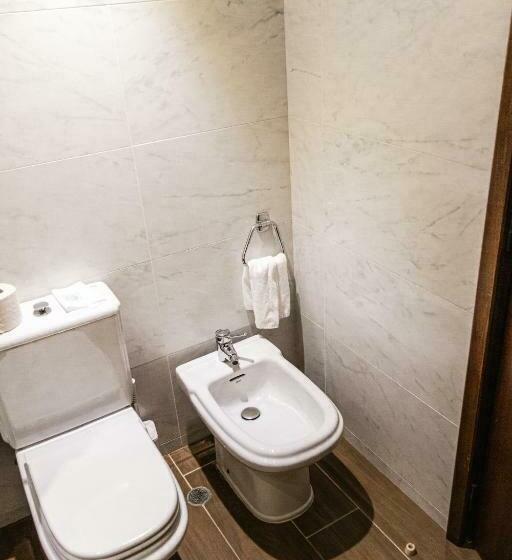 اتاق استاندارد با بالکن, Evora