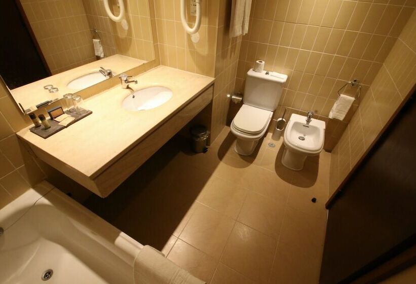 اتاق استاندارد, Evora