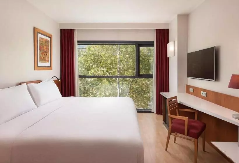 اتاق کلاسیک با تخت دونفره, Four Points By Sheraton Barcelona Diagonal