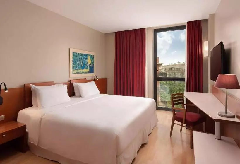 اتاق کلاسیک با تخت دونفره, Four Points By Sheraton Barcelona Diagonal