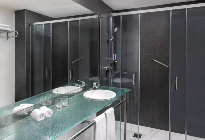 Стандартный Номер Кровать Кинг, Four Points By Sheraton Barcelona Diagonal