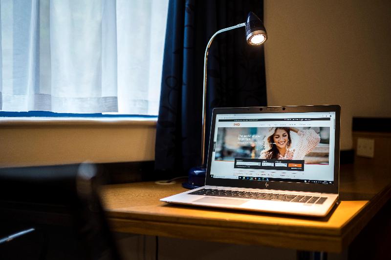 适合残疾人使用的标准间, Holiday Inn Express London Wandsworth, An Ihg