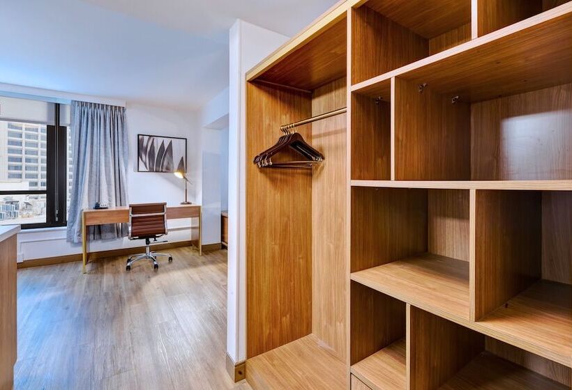 סוויטה, Indigo Detroit Downtown, An Ihg