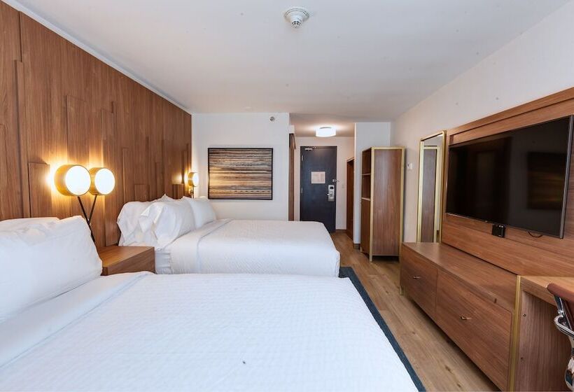 חדר סטנדרט שתי מיטות זוגיות, Indigo Detroit Downtown, An Ihg