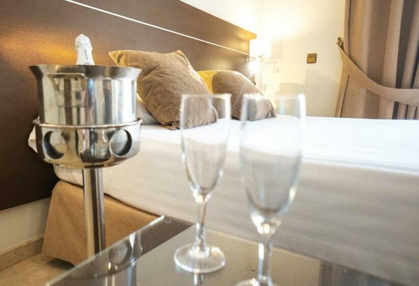 带露台的小型套房, Mainake Costa Del Sol