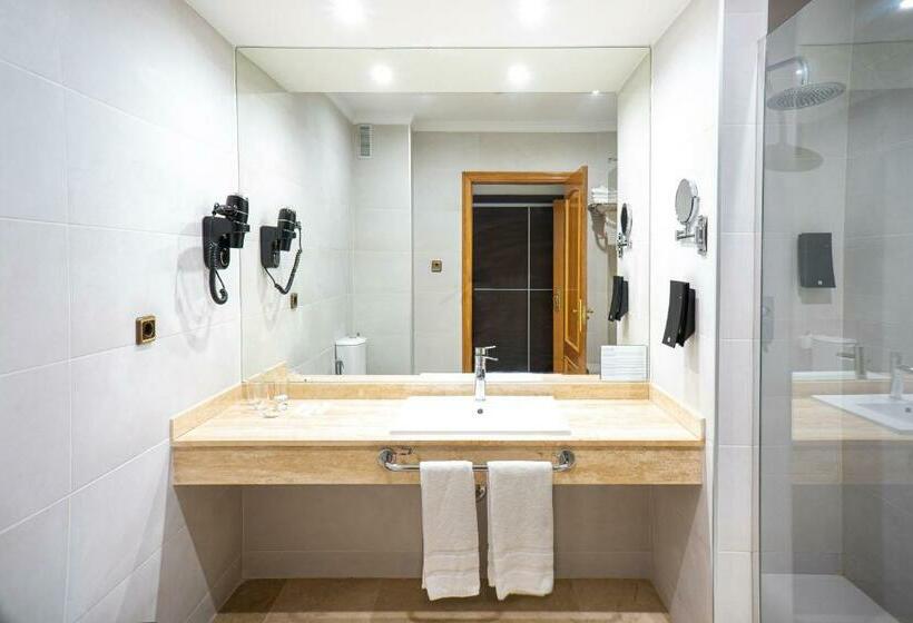 Трехместный Номер Комфорт, Mainake Costa Del Sol
