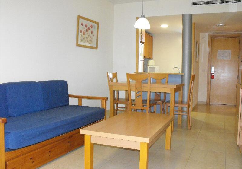 דירת חדר, Neptuno By On Group