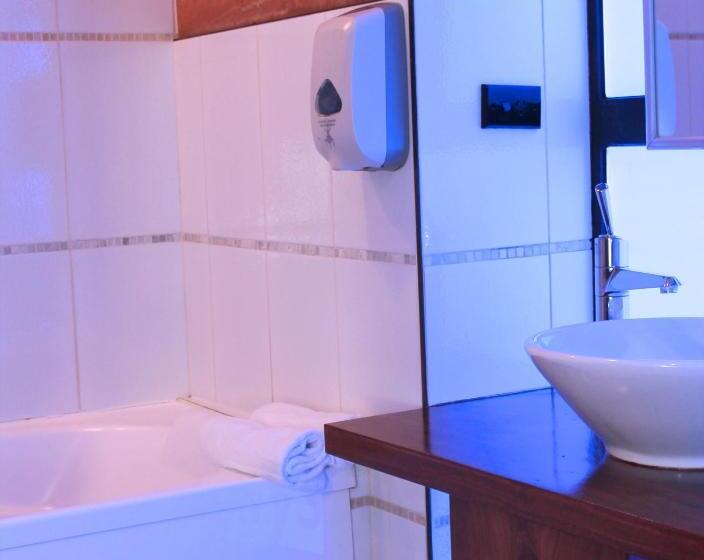 デラックススイート, The Pemberton