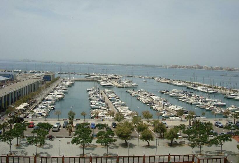 스탠다드 룸 바다 전망, Univers